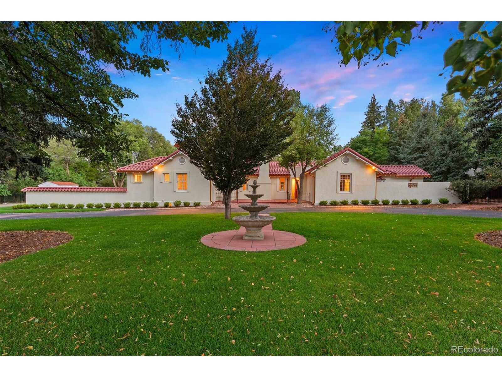 Property Photo:  27 Broadmoor Ave  CO 80906 