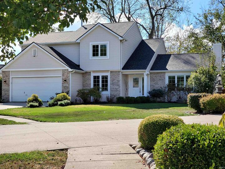 Property Photo: 1118 Hidden Creek Cove IN 46845