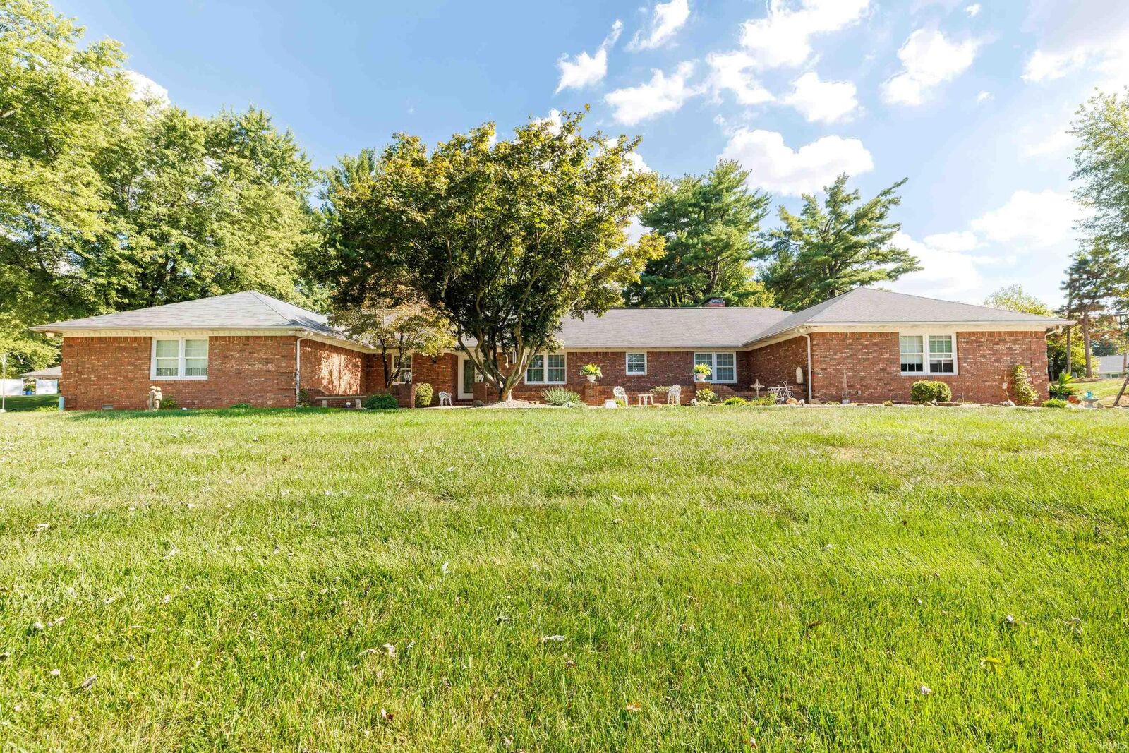 Property Photo: 3165 Hazelwood Drive IN 47591