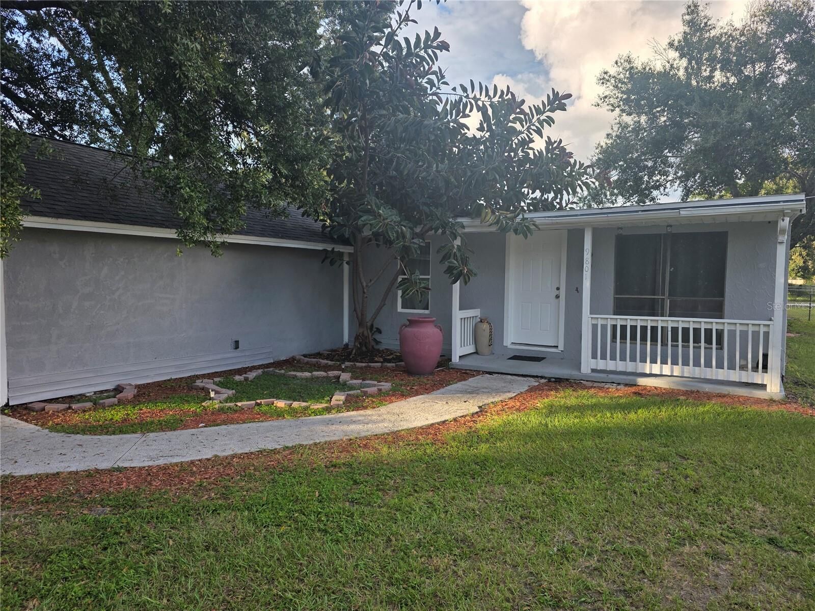 Property Photo:  9801 Parsons Street  FL 33615 