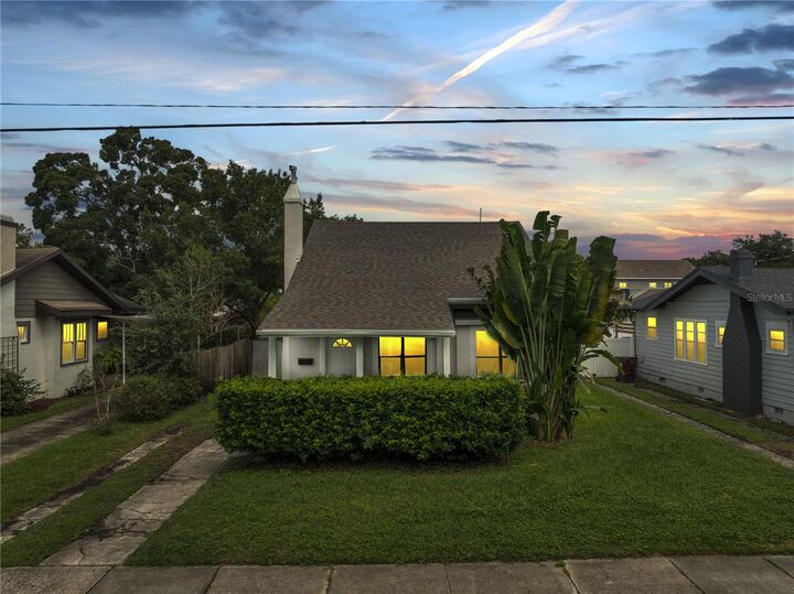 Property Photo:  915 W Princeton Street  FL 32804 