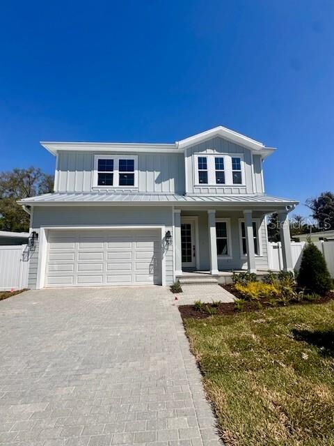 Property Photo:  2815 W Leila Avenue  FL 33611 