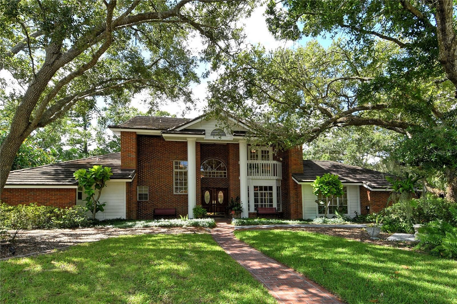 Property Photo:  4550 Chimney Creek Drive  FL 34235 
