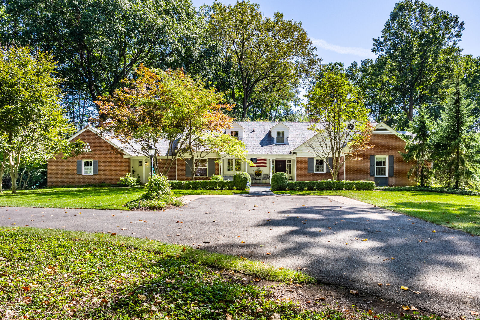 Property Photo: 8121 N Illinois Street IN 46260