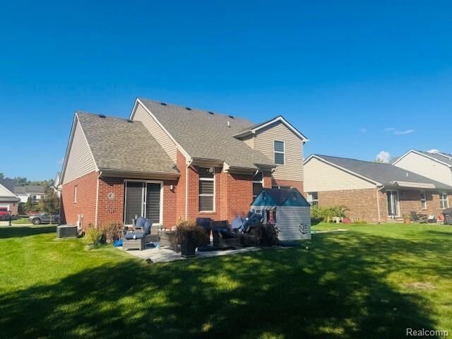 Property Photo:  9410 Annalia Drive  MI 48150 