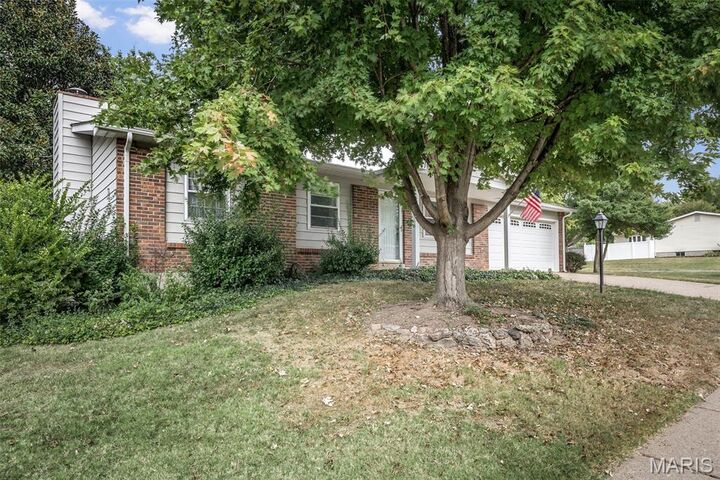 Property Photo: 413 Ken Drive MO 63301