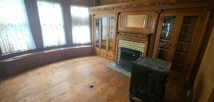 Property Photo: 1720 College Ave WI 53403
