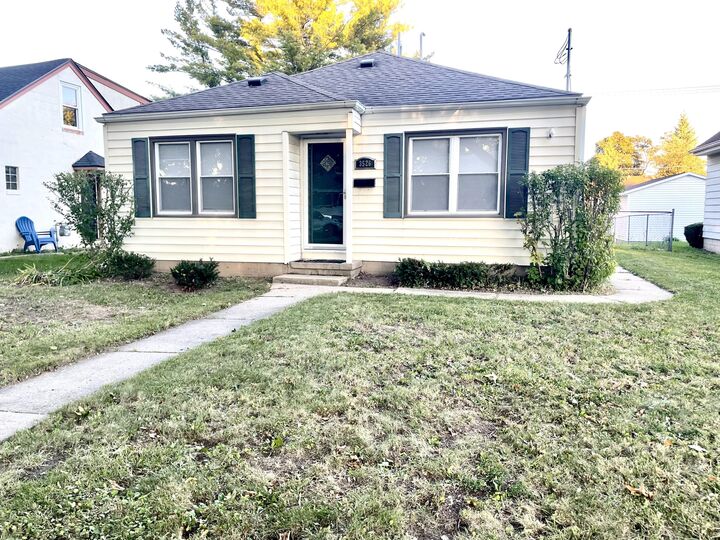 3526 N 77th St  Milwaukee WI 53222 photo