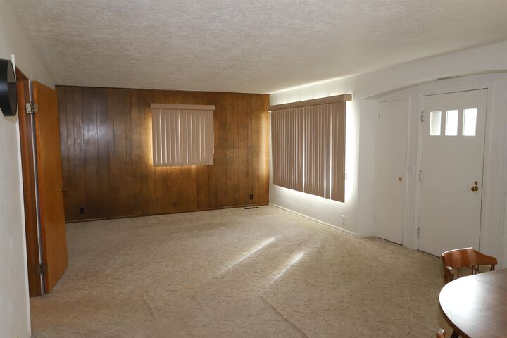 Property Photo: 237 12th Av SE ND 58701
