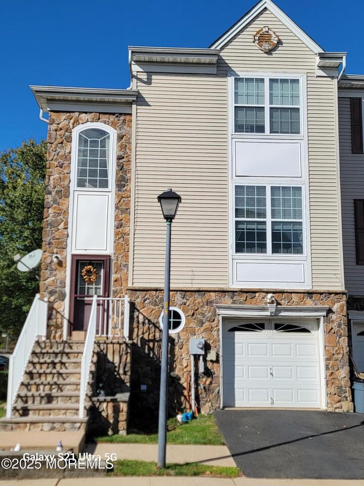 Property Photo:  15 Russell Court  NJ 07747 