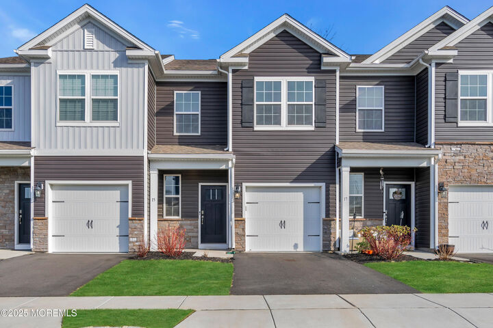 19 Katherine Drive  Burlington NJ 08016 photo