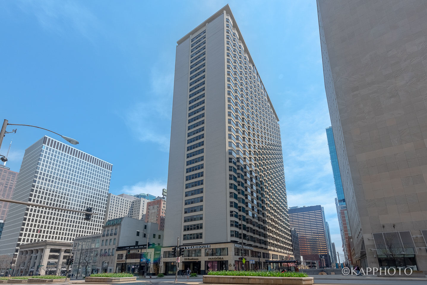 Property Photo: 535 N Michigan Avenue 1906 IL 60611