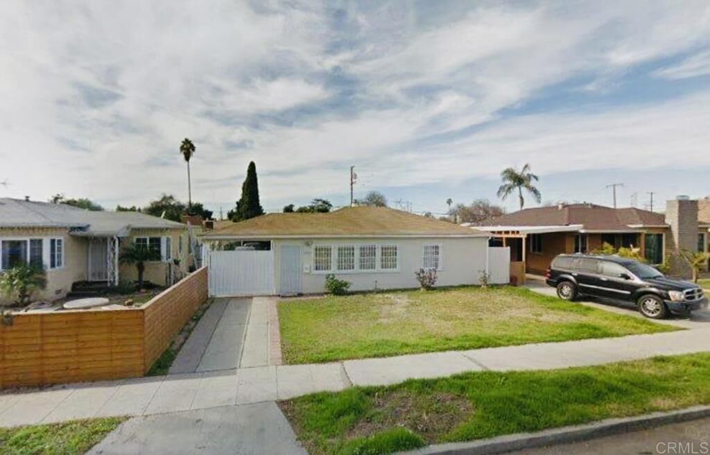 Property Photo: 3333 Delta Avenue CA 90810