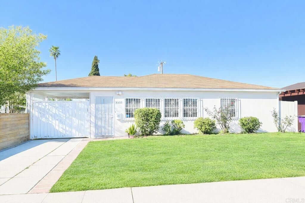 Property Photo:  3333 Delta Avenue  CA 90810 