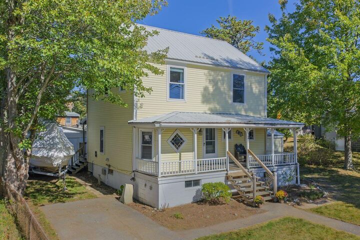 12 Lower Beach Road  Saco ME 04072 photo
