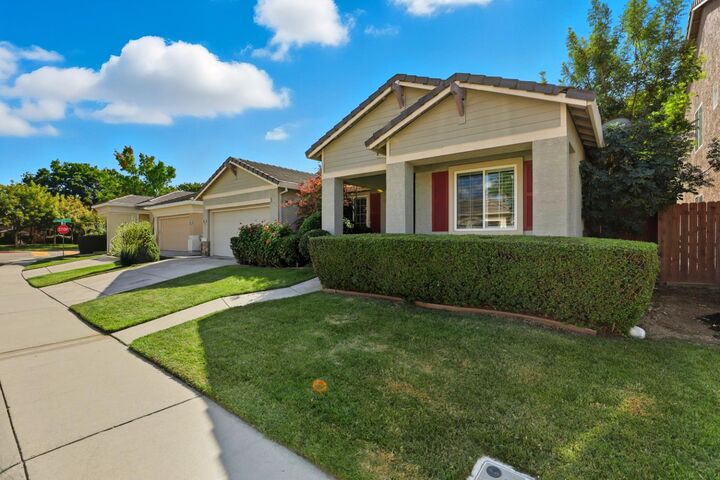 Property Photo: 3207 Sweet Maple Way CA 95833