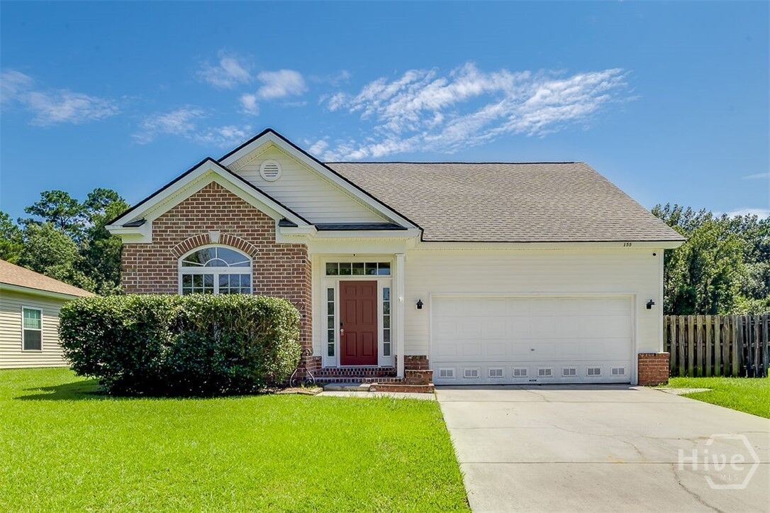 Property Photo: 155 Alexander Way GA 31324