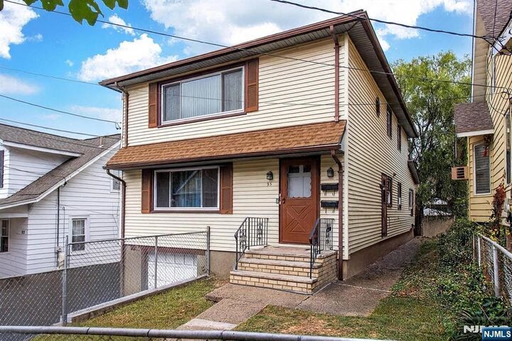 Property Photo:  95 N 16th Street  NJ 07508 