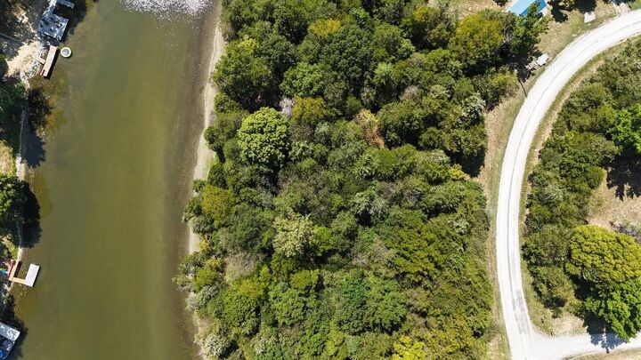 Property Photo: 445 Elk Lake Resort Road KY 40359