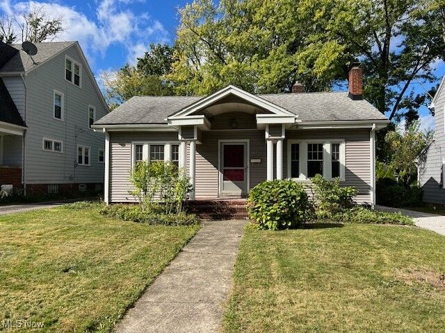 Property Photo:  1356 Plainfield Road  OH 44121