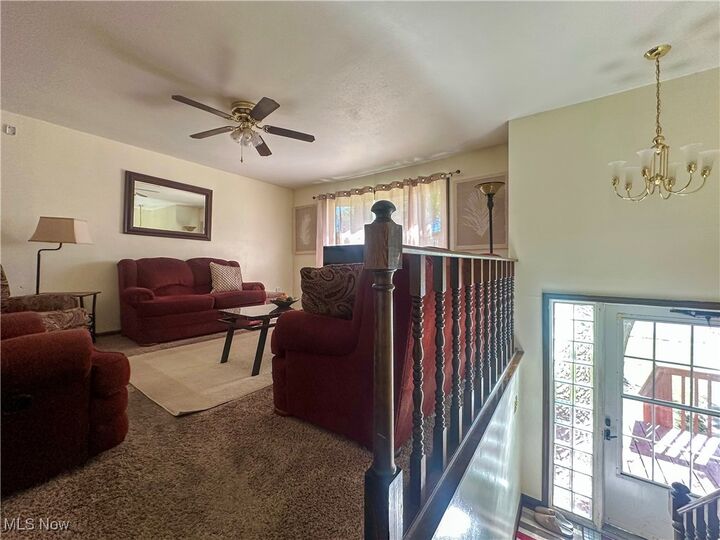 Property Photo: 820 Cynthia Court OH 44446