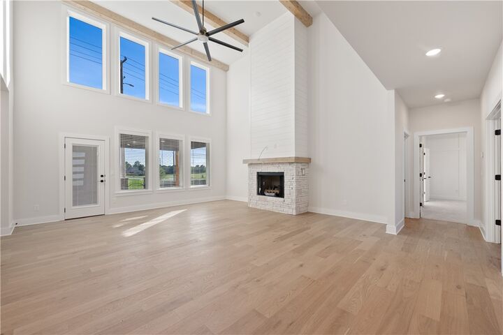 Property Photo:  100 Collins Way  AR 72719 