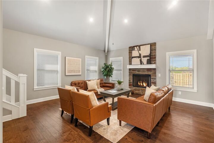Property Photo: 4102 SW Bermuda Avenue AR 72713
