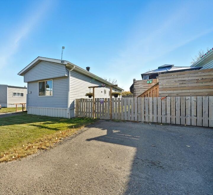 Property Photo:  5344 76 Street 266  AB T4P 2A6 