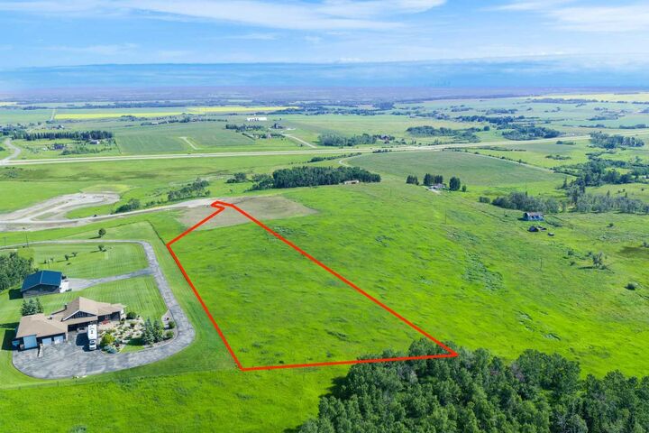 Property Photo: NW 20 22 2 5 Lot 10 AB T1S 2P6