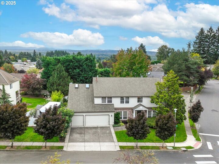 Property Photo:  17203 SE Fisher Dr  WA 98683 