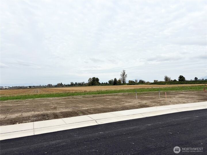 Property Photo:  404 W 3rd Street  WA 98247 