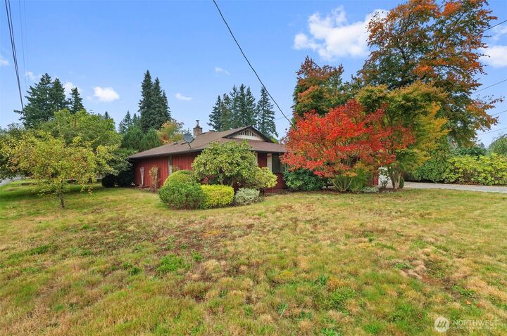 Property Photo: 4517 113th Place NE WA 98271