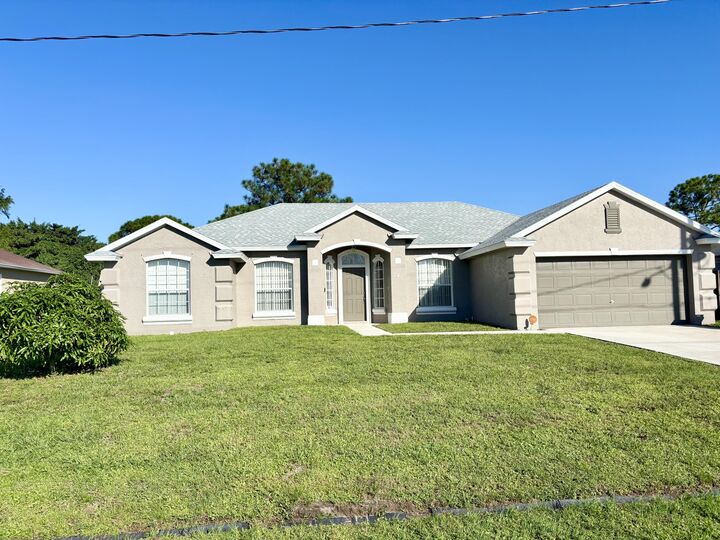 Property Photo: 741 NW North Macedo Boulevard FL 34983