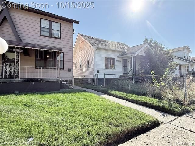 Property Photo: 14894 Cherrylawn Street MI 48238