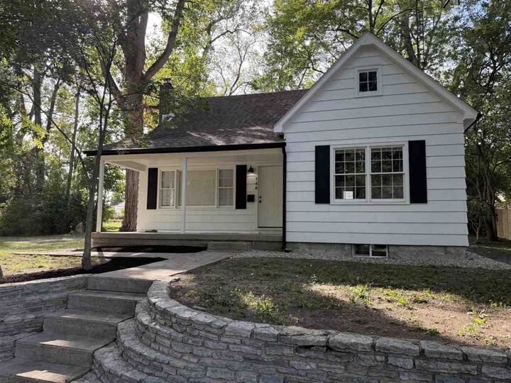 Property Photo:  148 SW 13th Street  IN 47374 