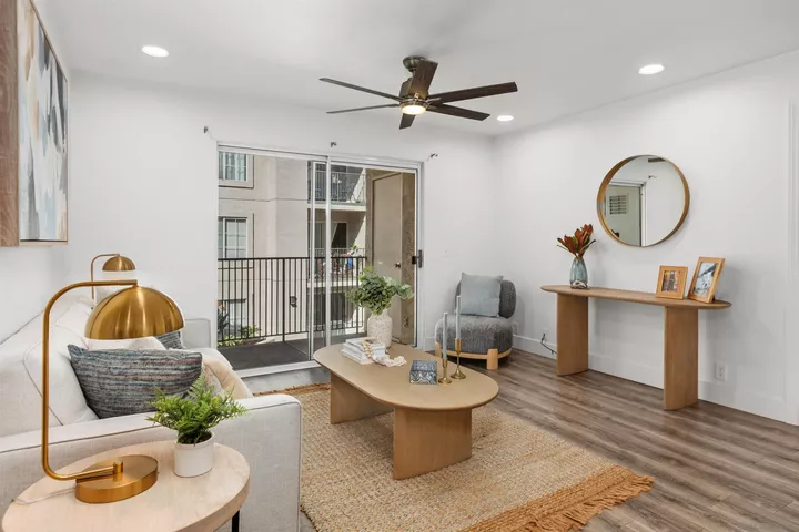 Property Photo: 3078 Broadway 214 CA 92102