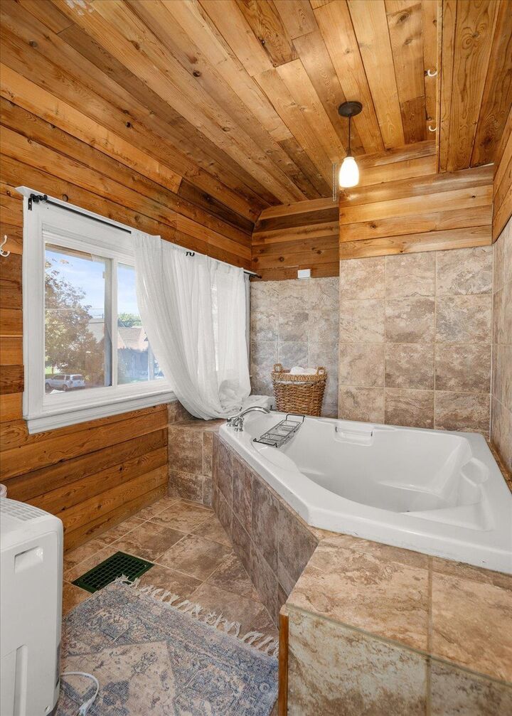 Property Photo:  1032 N A St  WA 99201 