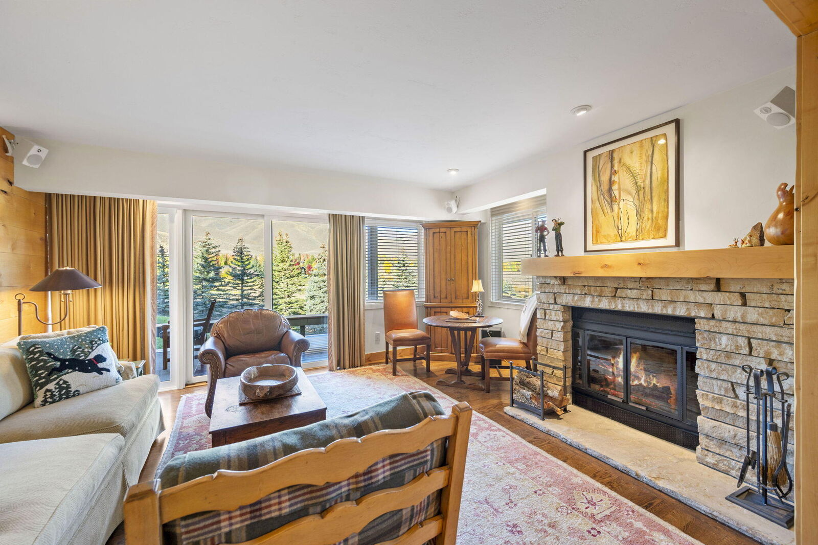 Property Photo:  4095 Bluff Condo Dr 4095  ID 83353 