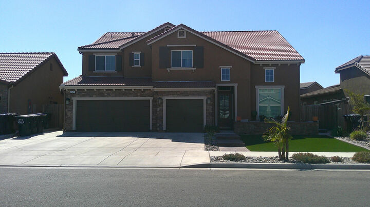 1621 W Sedona Avenue  Visalia CA 93291 photo
