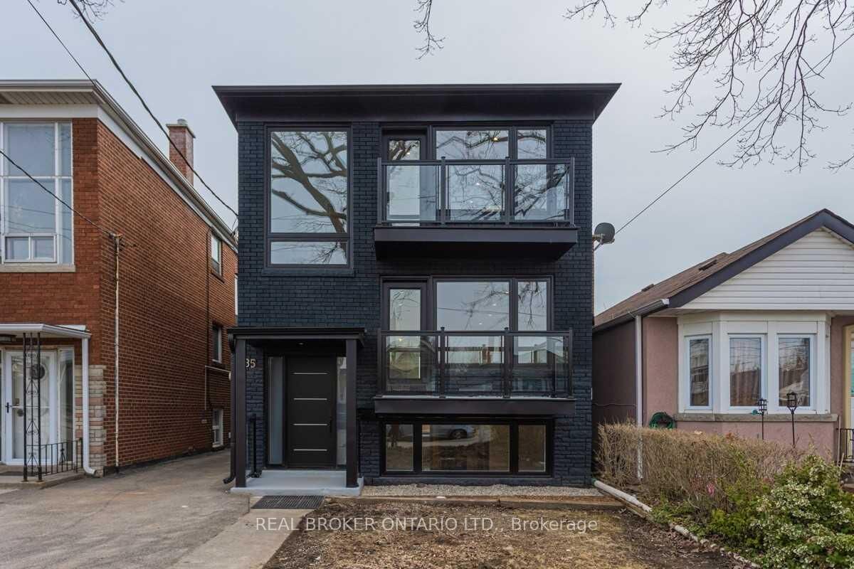 Property Photo:  185 Bowie Avenue Lower  ON M6E 2R5
