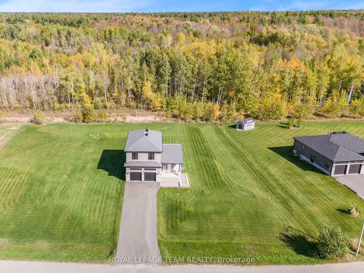 Property Photo:  114 Maplestone Drive  ON K0G 1J0