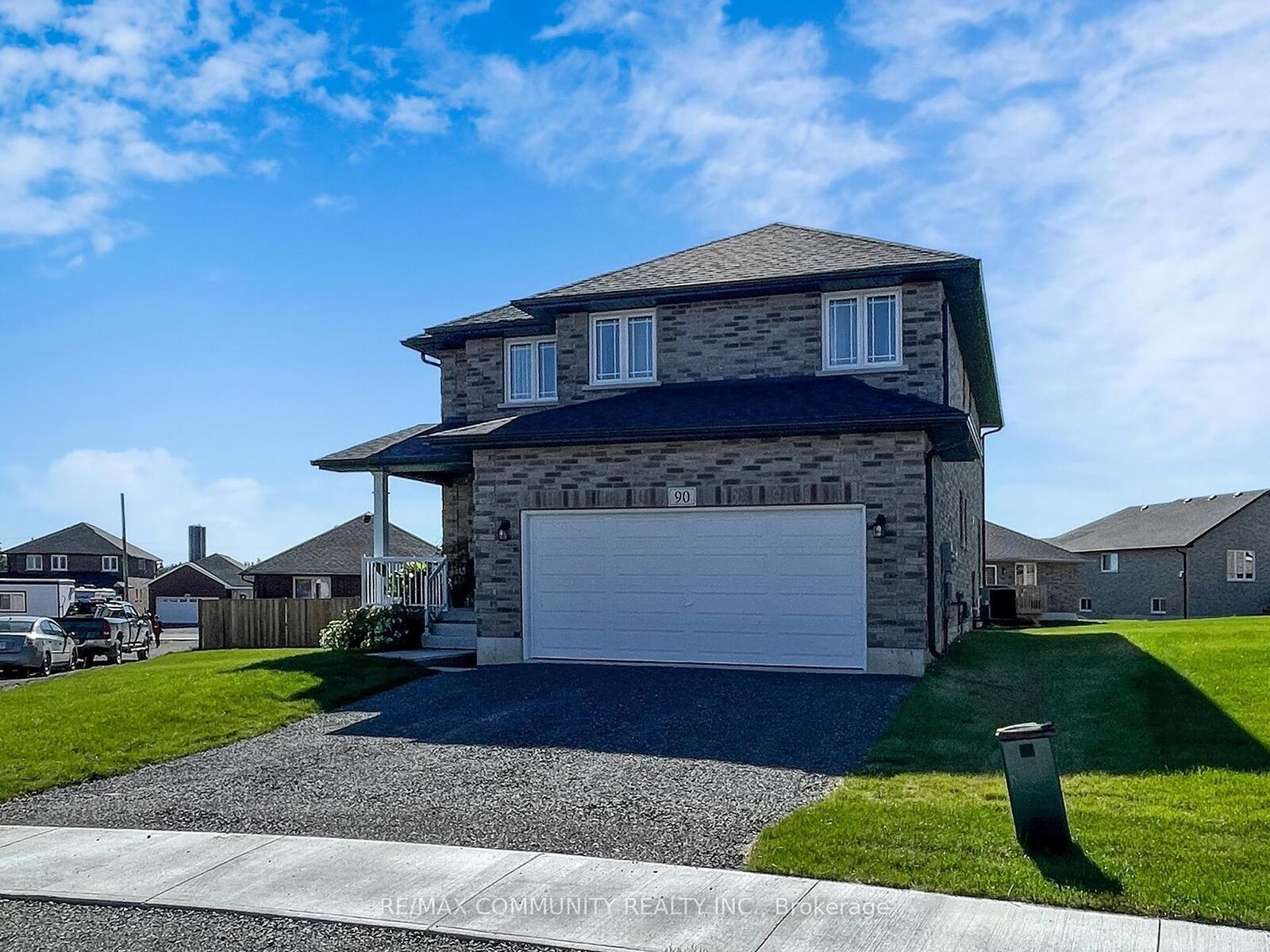 Property Photo: 90 Keeler Court ON K0L 2V0