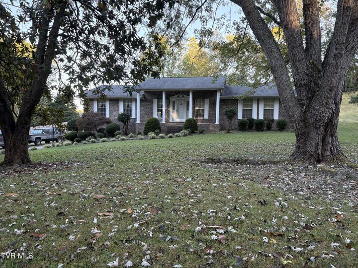 1238 Tanglewood Drive  Greeneville TN 37743 photo