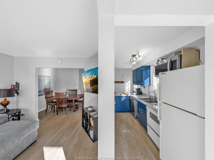 Photo de la propriété: 129 Lansdowne Avenue ON N9Y 1S4