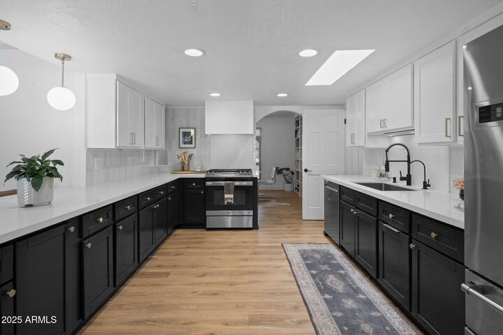 Property Photo:  14844 N Hana Maui Drive  AZ 85022 