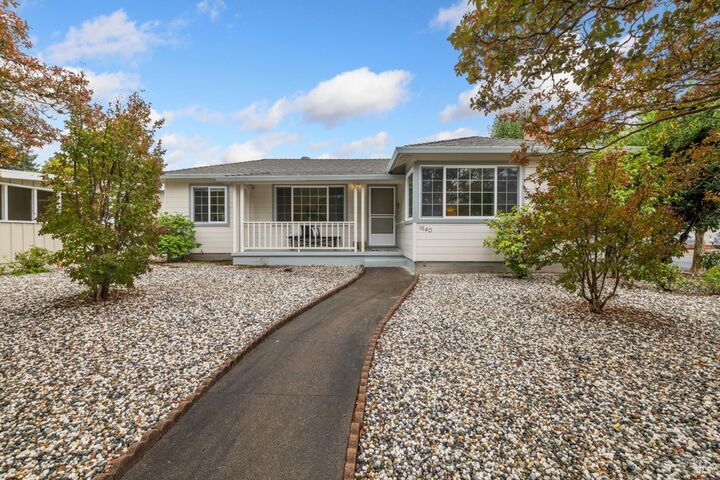 Property Photo: 1640 Julianne Place CA 95404