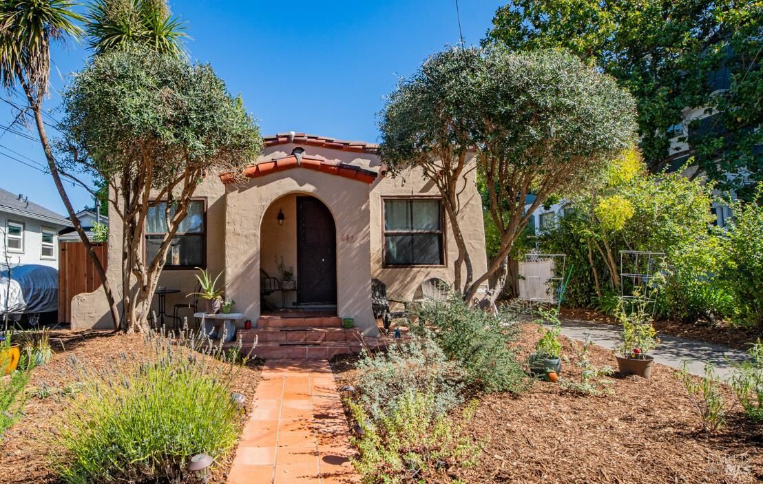 Property Photo: 642 Wright Street CA 95404