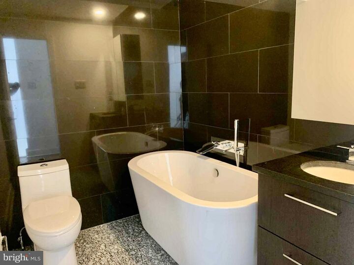 Property Photo: 105 Lombard Street B PA 19147