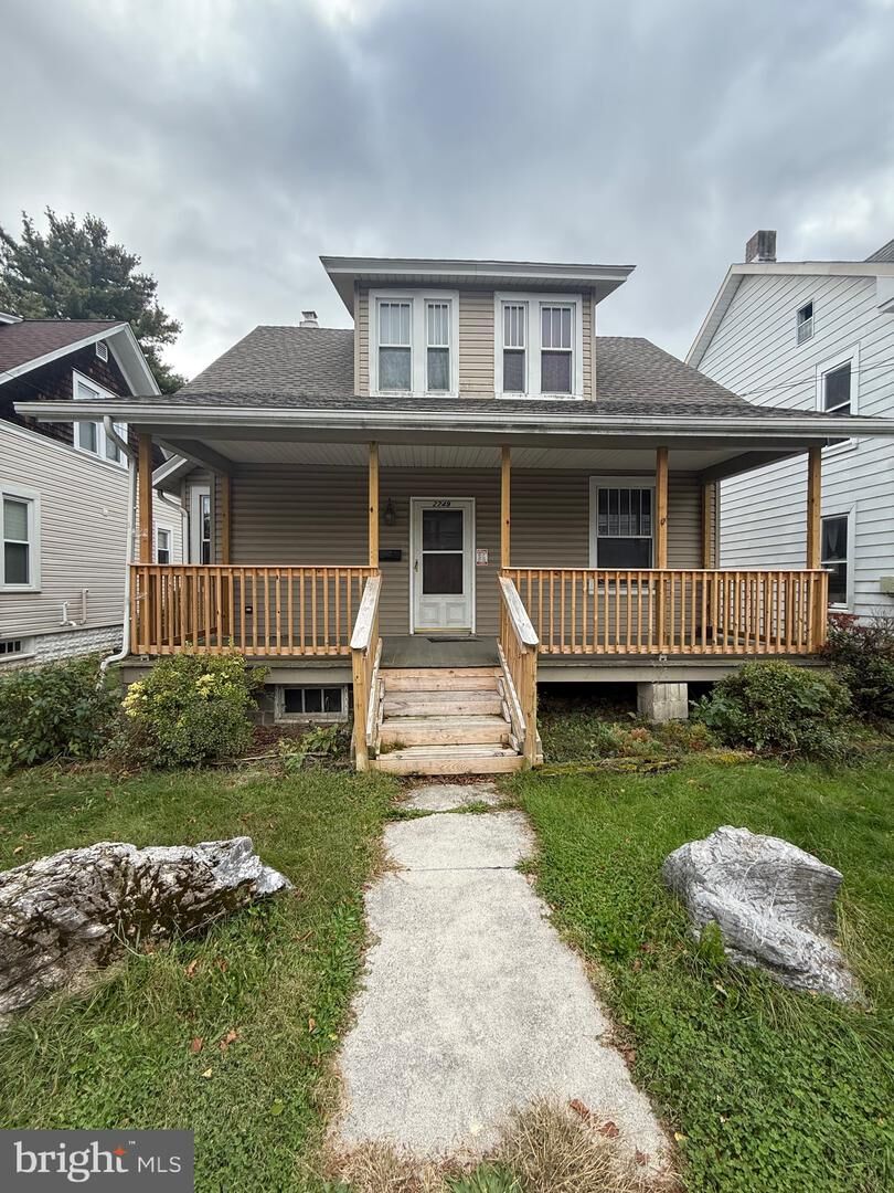 Property Photo: 2749 Boas Street PA 17103