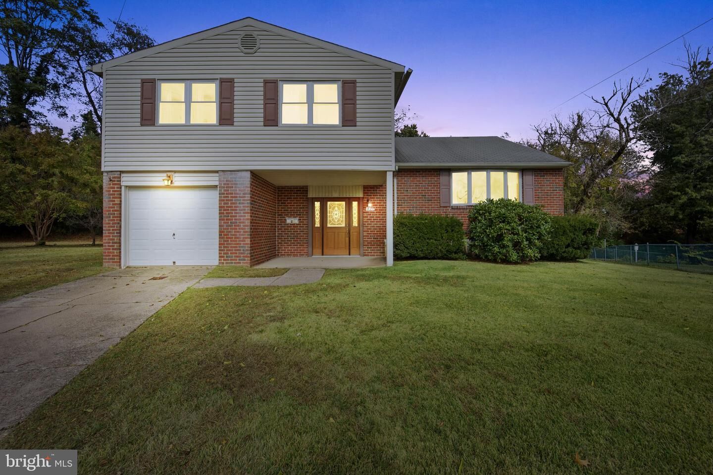 Property Photo: 421 Jonathan Place PA 19115